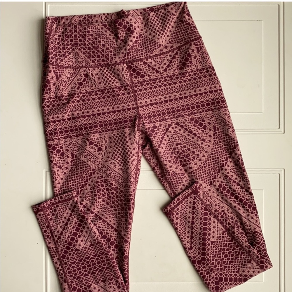 Fabletics Powerhold High Rise Legging Size Medium - Picture 3 of 7